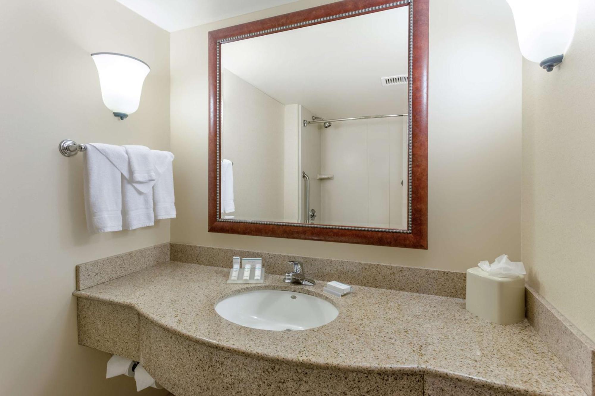 Hilton Garden Inn Richmond South/Southpark Колониал-Хайтс Экстерьер фото